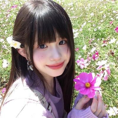 社交平台直击：某影后之女恋爱脑怒怼网友，短时间内最新进展